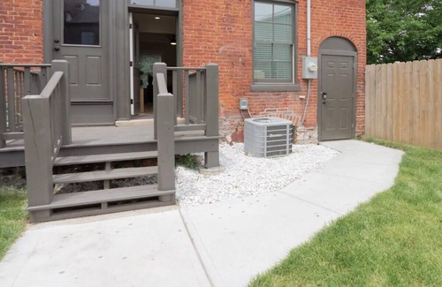 Soulard House | Historic 3BR Soulard Carriage House/ABODEbucks