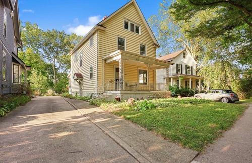 Old West Side House | Historic 4 BR, 1.5 bath home SO close to downtown Ann Arbor!
