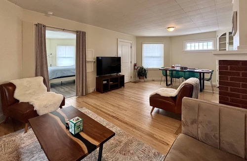 Bozeman House | Historic 5 Bed Home in the Heart of Downtown Bozeman. Great Location!