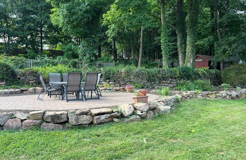 Kenvil House | Historic 5-bedroom house with beautiful back yard suitable for private events.