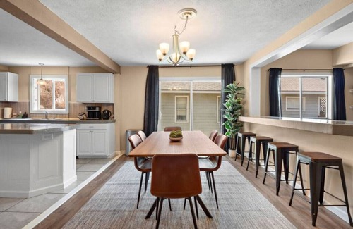 South Perry District House | Historic 5BR Home Foosball Fire Pit Near Downtown