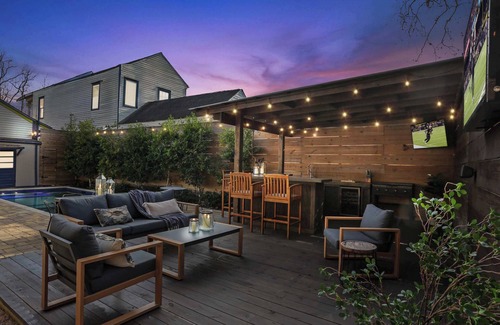 Treme House | Historic 8BR Inn With Pool and Hot Tub