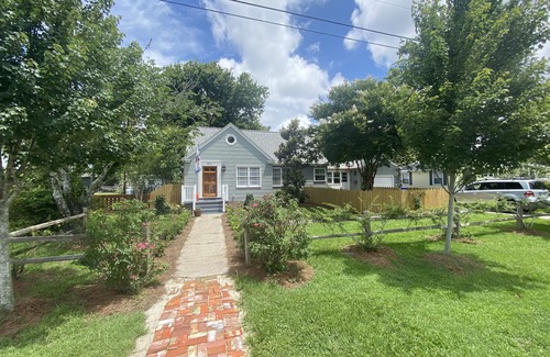 Morehead City House | Historic Beaufort NC House, 3-Bedroom 2-Story, Big Yard, Walk/Bike Everywhere