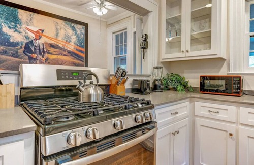 Glen Iris House | Historic Birmingham Home with Hidden Rooms and Scavenger Hunt!