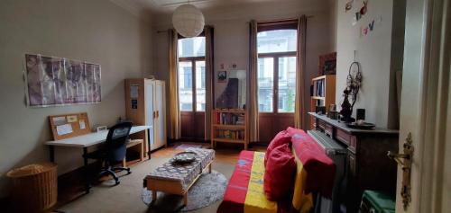Stalingrad Apartment | Historic Brussels