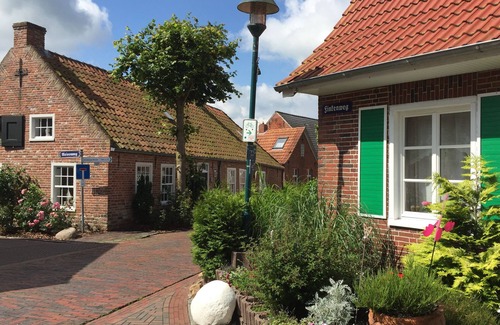 Krummhoern House | Historic captain’s house close to Greetsiel