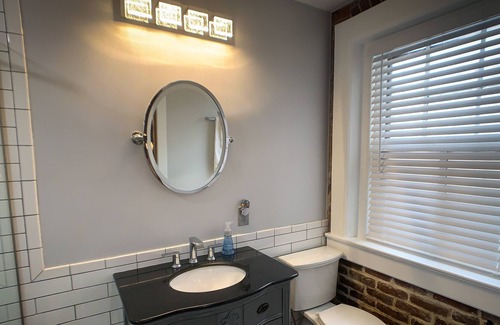 City Park West Apartment | Historic Carriage House Guest Suite WalkScore 91
