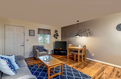Salem Apartment | Historic Charm, Modern Comforts.