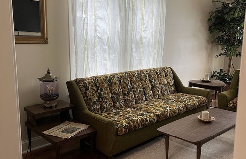 Appleton House | Historic City Park home within walking distance to all downtown has to offer!