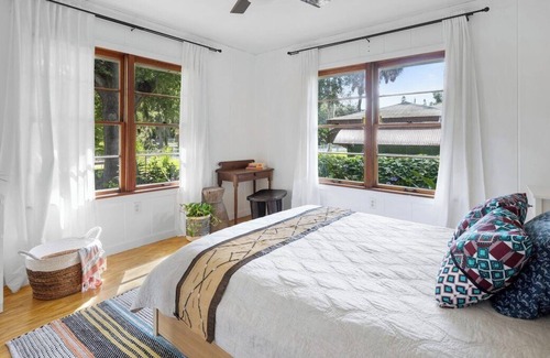 Newtown Cottage | Historic Cocoanut Art Cottage