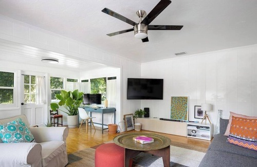 Newtown Cottage | Historic Cocoanut Art Cottage