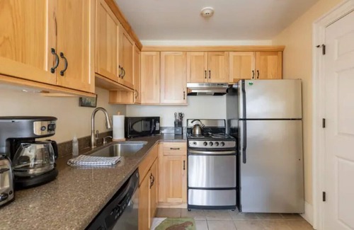 Ellicottville Condo | ⛰️HISTORIC COMFY CONDO IN HEART OF ELLICOTTVILLE, PVT PARKING, FLEXIBLE CANCEL⛰️