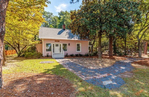Old Town Cottage | Historic Cottage in the heart of Pinehurst Village