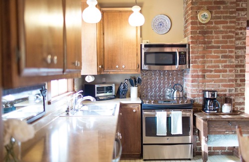 Paso Robles House | Historic Downtown House and Pool in Paso Robles Wine Country