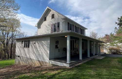 Blue Ridge Summit House | Historic farmhouse - scenic views, steeped in history