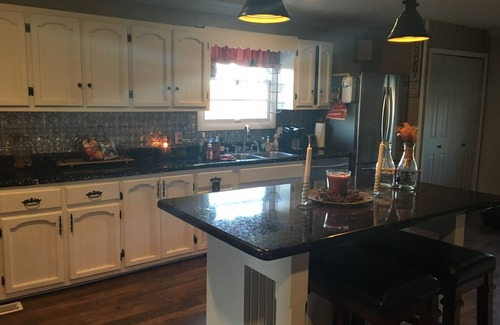 Springfield House | Historic Farmhouse - Amazing Views - WATCH OUR VIDEO!