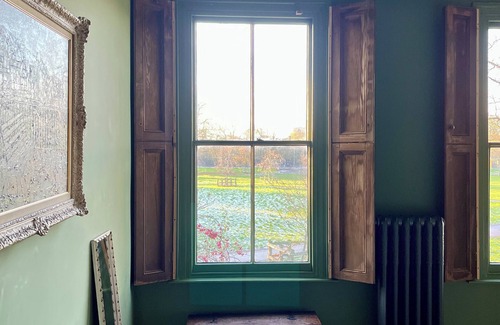 Cambridge City Centre House | Historic Georgian Cottage on Midsummer Common
