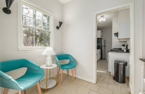 Crestline Heights House | Historic Highland Park 4 Bedroom House