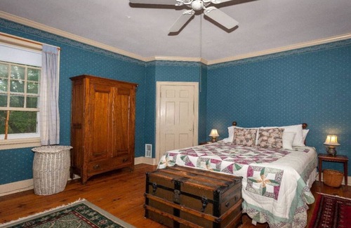 Hillsdale House | Historic Hillsdale House With Pool, Near Catamount Ski Area