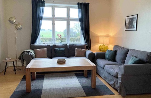 Spidsegard House | Historic holiday home in Poulsker