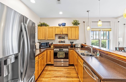 Brevard House | Historic Home Downtown Brevard