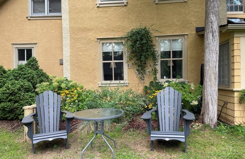 Stockholm Cottage | Historic House in Stockholm, Wisconsin