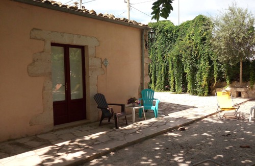 Santa Croce Camerina House | historic home The Sultan