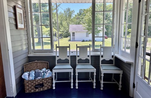 Geneva-on-the-Lake House | Historic Lake Erie Summer Home- Gorgeous One of a Kind Property with Lake Views