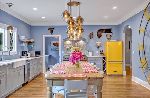 Leipers Fork House | Historic Leiper's Fork Inn
