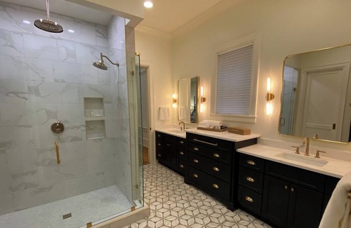 Madison House | Historic Luxury Madison