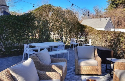 West Brewster House | HISTORIC LUXURY! PET OK! 1 mile to beach! Patio-firepit-2KingSuites