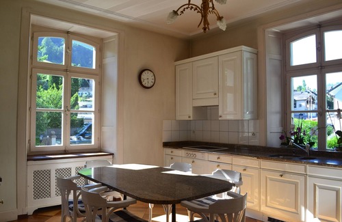 Schwanden Apartment | Historic manufacturer's villa Apartment ground floor and 1st floor