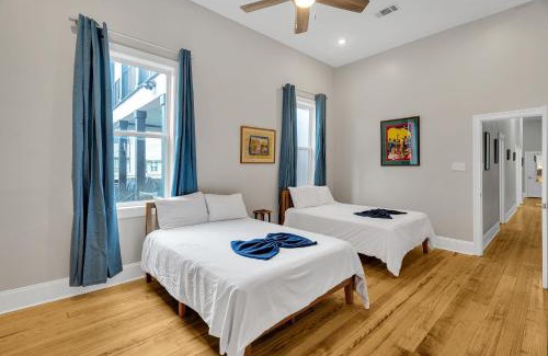 Tulane - Gravier House | Historic Mid-city Home W Deck