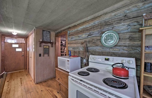 Bryson City Cabin | Historic Mountain Cabin: Grill & Hiking Trail!