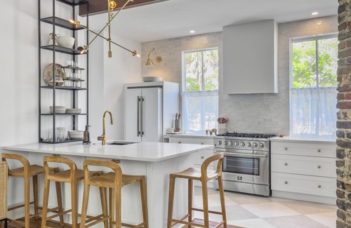 Cannonborough Elliotborough House | Historic, newly renovated, 1 block off upper King St, Morris A
