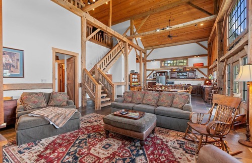 Durango House | Historic Property, 1860's Barn, Cold A/C, 12 Minutes to Downtown Durango!