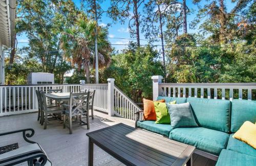 Tybee Island Apartment | Historic Quarters at the Commissary 3 Unit Estate