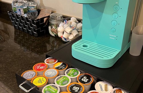 Downtown St. Louis Condo | Historic, quiet 2 Bdrm/office space Full Condo