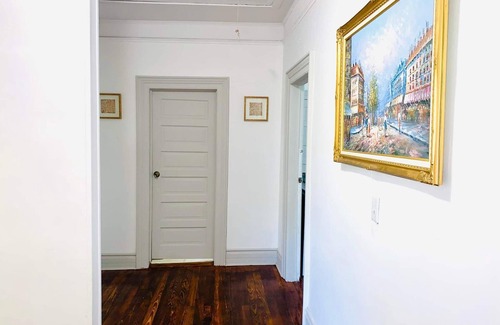 Summerville Apartment | Historic Retreat on Central Ave (2bedroom)