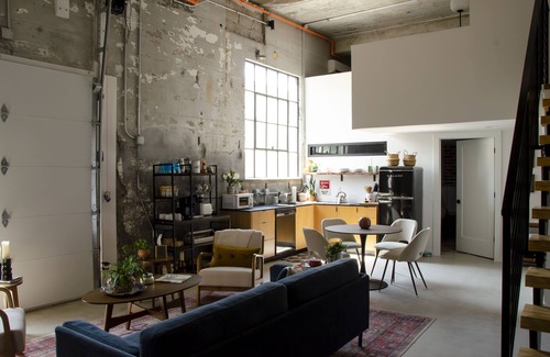 Rogers Apartment | Historic Rogers Milk Plant- Bike, Shop, & Eat