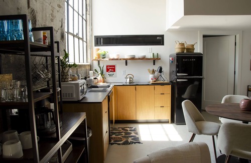 Rogers Apartment | Historic Rogers Milk Plant- Bike, Shop, & Eat