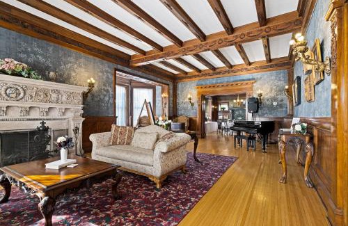 Congdon Park Hotel | Historic Salyards Mansion by Heirloom Boutique Collection