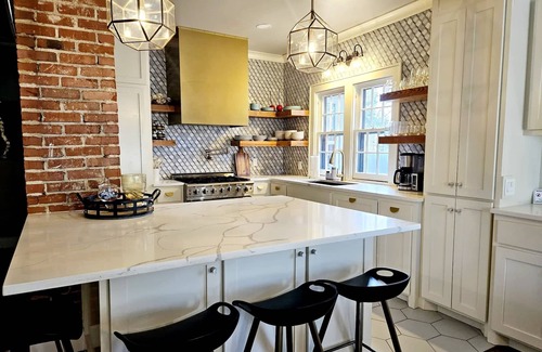 Central Oklahoma City House | Historic Soul - Moderm vibes- Retreat in the Plaza