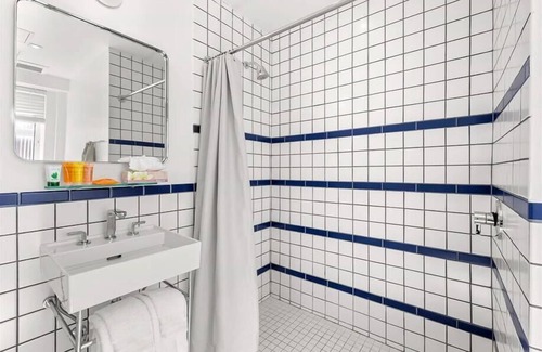West Avenue Hotel | Historic South Beach | Petfriendly Studio nr Lummus Park & Airport