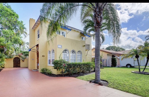 Old Northwood House | Historic Spanish Style Florida Home