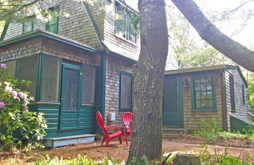 Plymouth Cottage | Historic Summer Cottage on Pristine Long Pond With Modern Kitchen