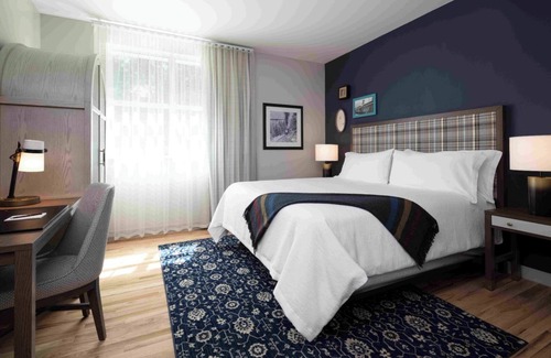 Glenwood Springs Hotel | Historic View, Hotel Maxwell Anderson, Coffee Maker, Great Location