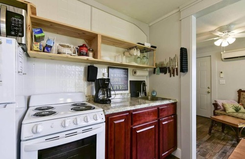 Rockaway Beach House | Historic Water's Edge Cottage 6