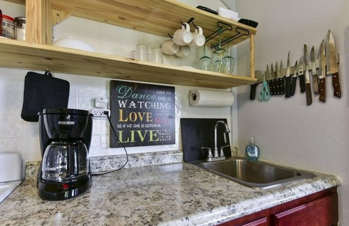 Rockaway Beach House | Historic Water's Edge Cottage 6