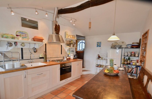 Torre Paponi House | Historical Artist Loft in Liguria